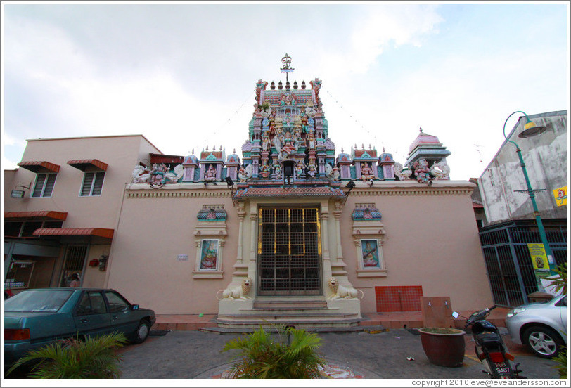 Arulmigu Mahamariamman Temple.