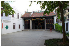 Courtyard, Han Jiang Teochew Ancestral Temple.