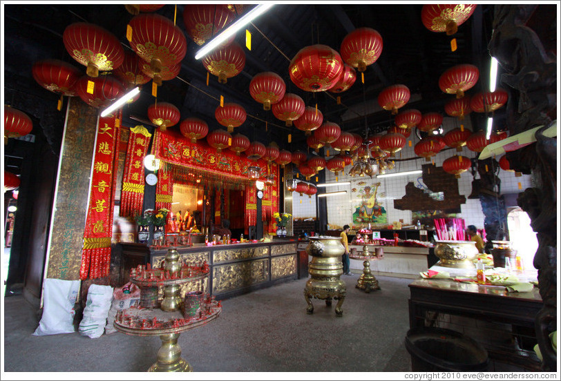 Kuan Yin Teng (Temple of the Goddess of Mercy).