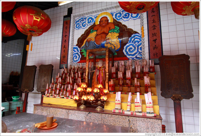 Kuan Yin Teng (Temple of the Goddess of Mercy).