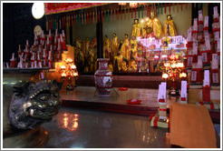 Kuan Yin Teng (Temple of the Goddess of Mercy).