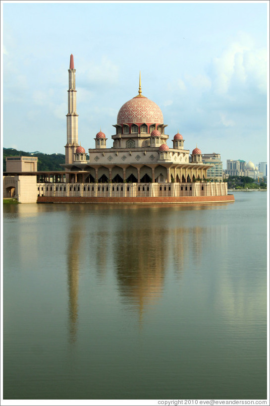 Masjid Putra (Putra Mosque), on Putrajaya Lake.