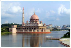 Masjid Putra (Putra Mosque), on Putrajaya Lake.