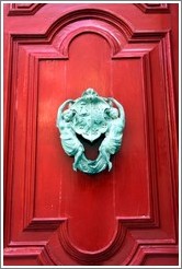 Door ornament, 34 Triq Villegaignon (Villegaignon Street).