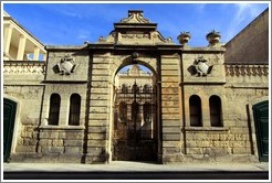 Gate, Triq &#288;or&#289; Borg Olivier (George Borg Olivier Street).