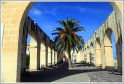 Lower Barakka Gardens (Il-Barrakka t'Isfel).