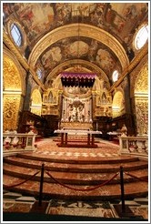 Altar, St. Johns Co-Cathedral (Kon-Katidral ta' San &#288;wann).