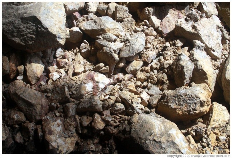 Rocks, Filfla Cave.