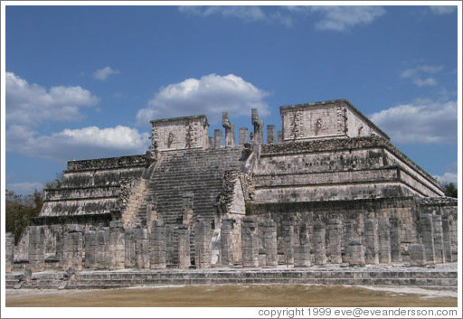 Temple of the Warriors.  Chichen Itza.