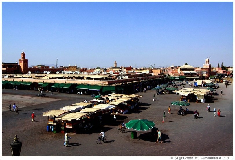 Jemaa el Fna, viewed from Caf?lacier. 