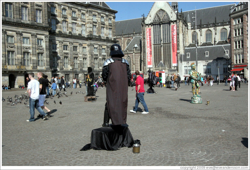 "Darth Vader" showing me his back because I haven't put money in his jar.  Dam Square, Centrum district.