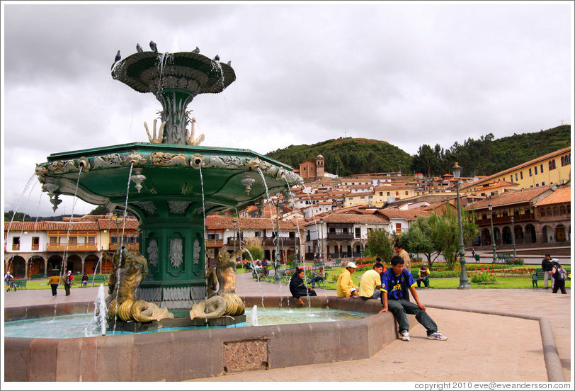 Fountain, Plaza de Armas.