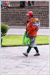 Woman wearing a hat, Plaza de Armas.
