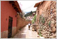 Calle Tanda Pata, San Blas neighborhood.