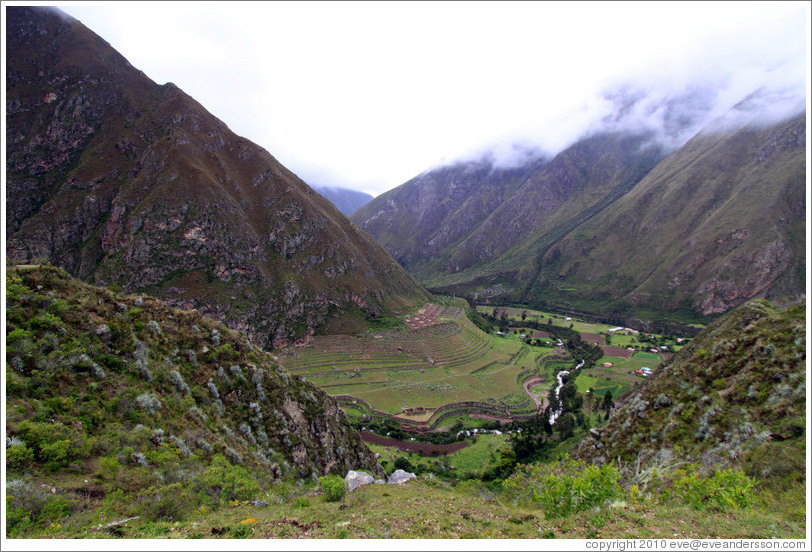 Valley and mountains, seen from the Inca Trail.
