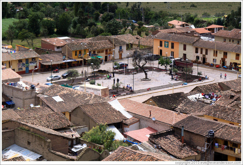 Plaza de Armas, seen from Pinkuylluna hill.