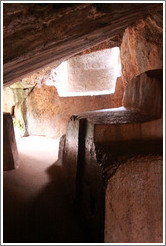 Cavern, Qenko ruins.
