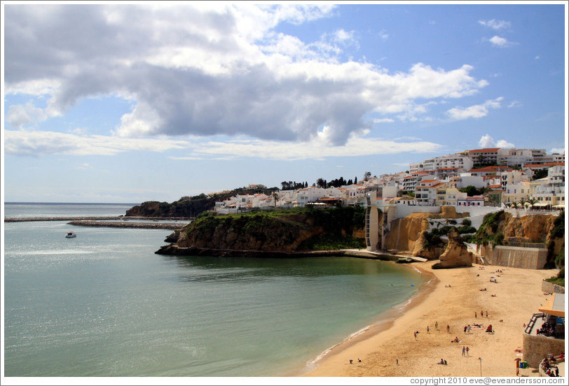 Praia do Peneco (Peneco's Beach).