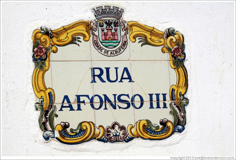 Sign, Rua Afonso III.