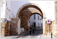 Arco do Repouso (Arch of Rest), one of the entrances to the old city.