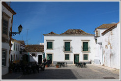 Pra?do Afonso III, Conquistador da Cidade (Plaza of Afonso III, Conqueror of the City).