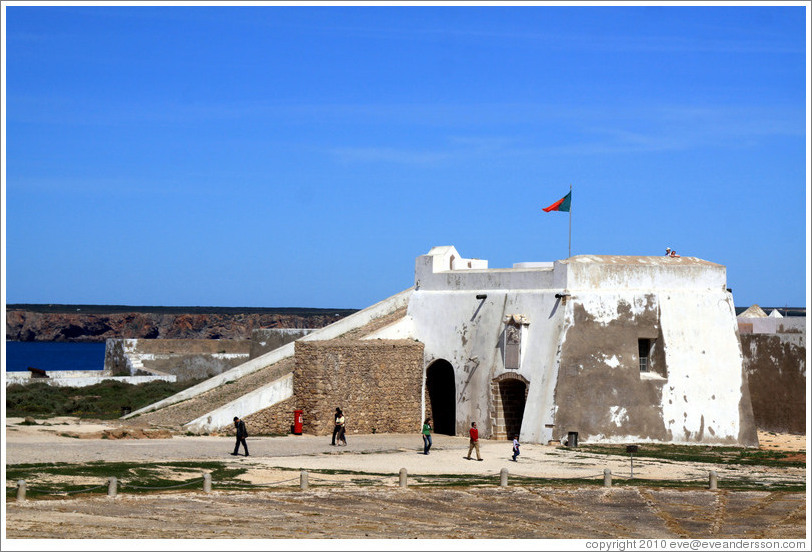Porta da Pra? the main entrance to the Fortaleza de Sagres (Sagres Fortress).