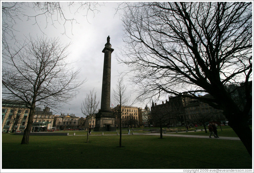 St. Andrew Square.  New Town.