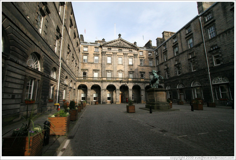 City Chambers.  High Street.  Old Town.