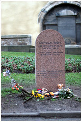 Tombstone of Greyfriars Bobby.  Greyfriars Kirkyard.  Old Town.