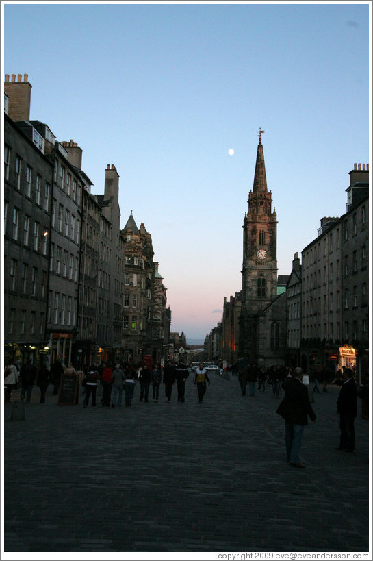 High Street at dusk.  Old Town.