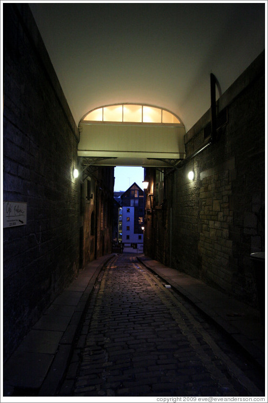 Fishmarket Close, off of High Street.  Old Town.
