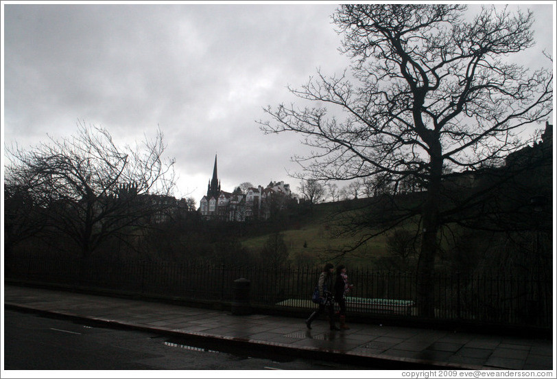 rinces Street Gardens on an overcast day.  In the background are buildings designed by Sir Patrick Geddes in 1893.