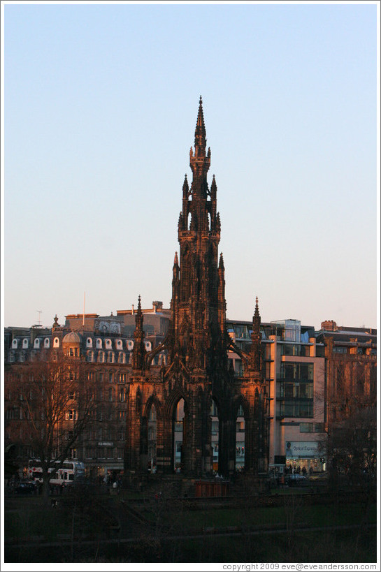 Scott Monument at dusk.