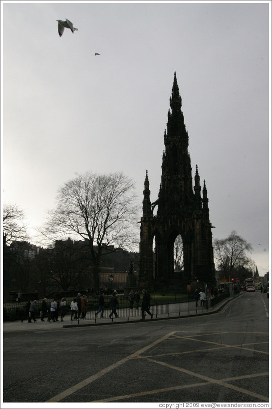 Silhouette of Scott Monument on an overcast day.