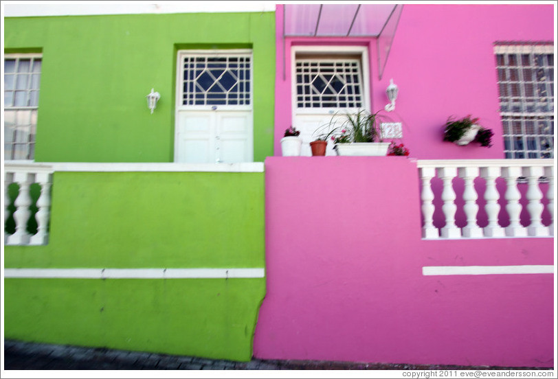 Green and pink houses. Chiappini Street, Bo-Kaap.
