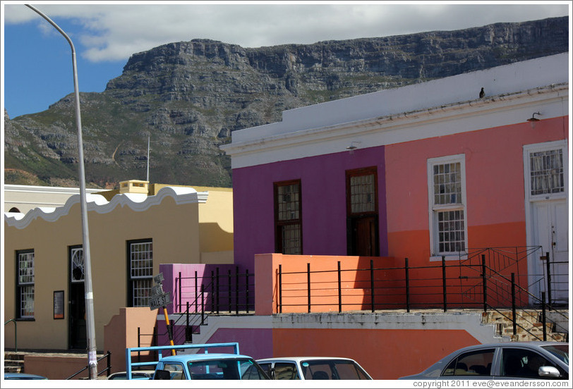 Wale Street, Bo-Kaap, with Table Mountain behind.