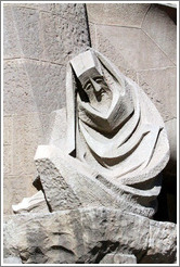 Figure by sculptor Josep Maria Subirachs.  Passion fa?e, La Sagrada Fam?a.