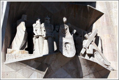 Figures by sculptor Josep Maria Subirachs.  Passion fa?e, La Sagrada Fam?a.