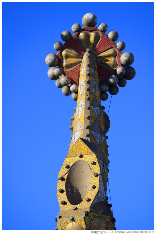 Detail from a spire.  La Sagrada Fam?a.