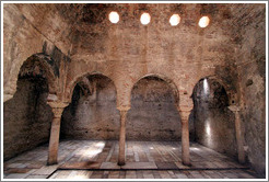 El Ba?o, 11th century Arab baths.  Albaic?