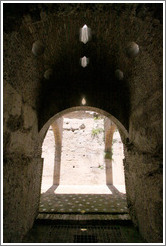 El Ba?o, 11th century Arab baths.  Albaic?