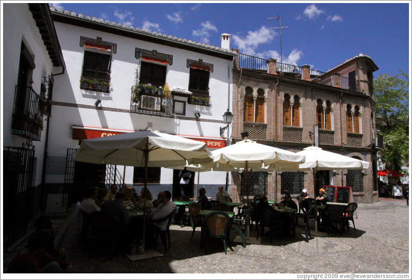 Calle Puerta Nueva.  Albaic?