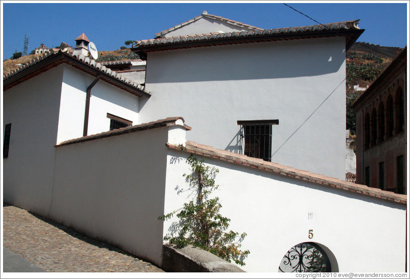 White houses. Veredilla de San Agust? Albaic?