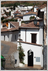 White buildings. Veredilla de San Agust? Albaic?