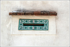 Mail slot. Veredilla de San Agust? Albaic?