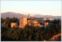 View of the Alhambra from Mirador de San Nicol?(8:45pm).