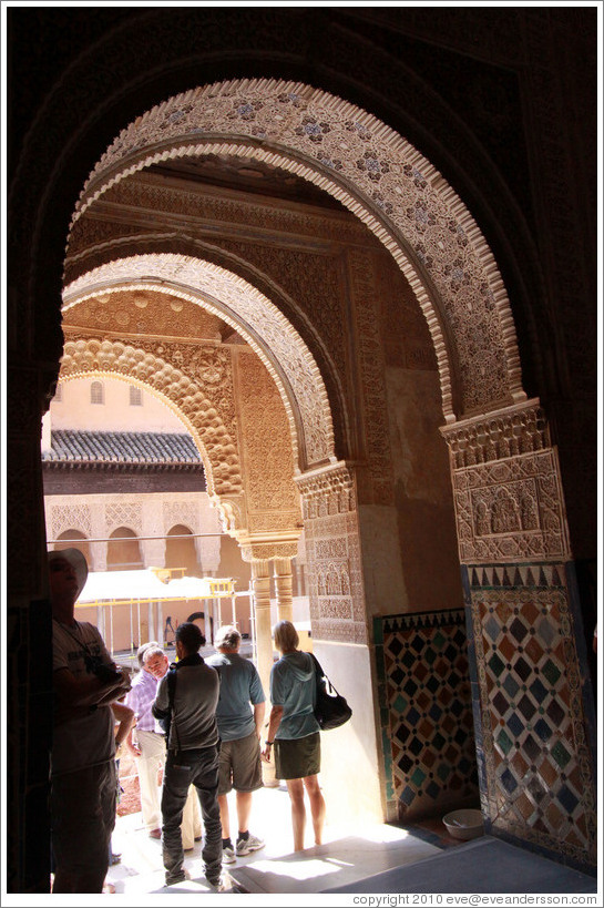 Arches looking toward Patio de los Leones, Nasrid Palace, Alhambra.