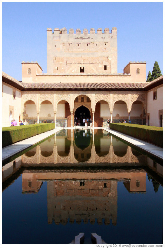 Patio de los Arrayanes, Nasrid Palace, Alhambra.