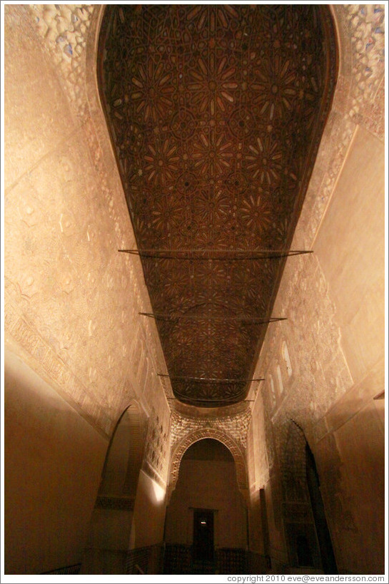 Sala de la Barca, Nasrid Palace, Alhambra at night.