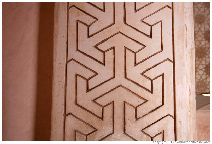 Stucco, arrow-like wall decoration, Nasrid Palace, Alhambra.